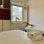 公寓 50 Metri Dal Mare Trilocale In Centro Con A/c *