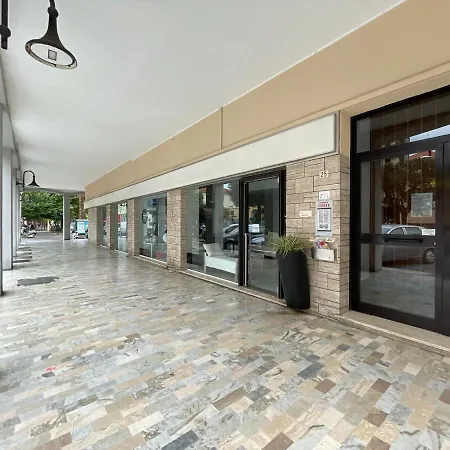 [50 Metri Dal Mare] Trilocale In Centro Con A/c * Loano