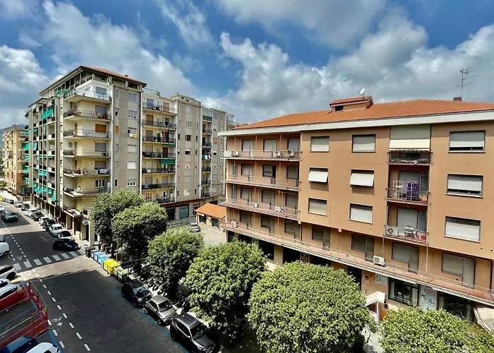 50 Metri Dal Mare Trilocale In Centro Con A/c *